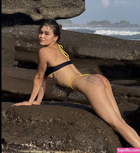 _cassaraa model top photos