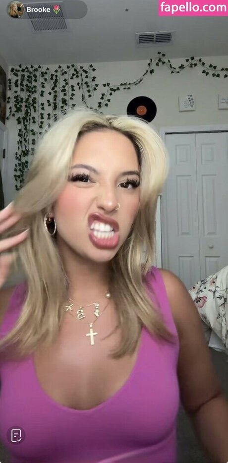 Cloud ASMR nudes actress images