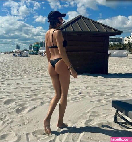 Elisabetta Gregoraci best model pics