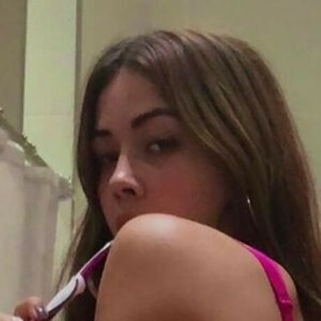 Yazzmiin11 free pornstar pictures