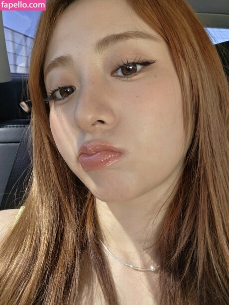 Huh Yunjin_ star pics