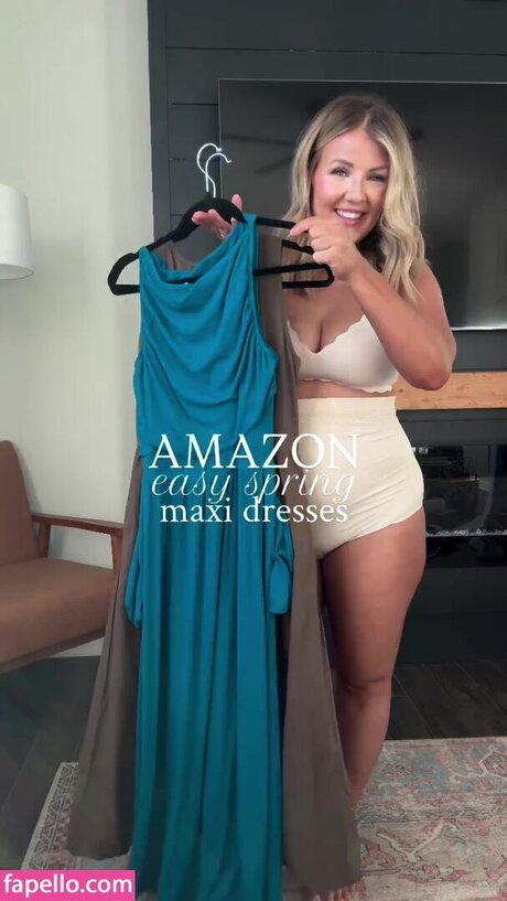 Jenna Dillulio star sexy image
