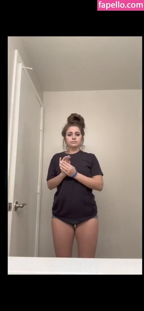 madisons the shit nudes star gallery