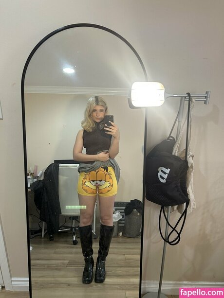 Squirtstain sex pornstar photos