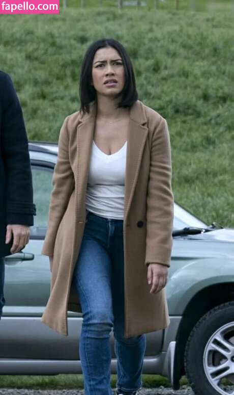 Luciane Buchanan star beautiful pics