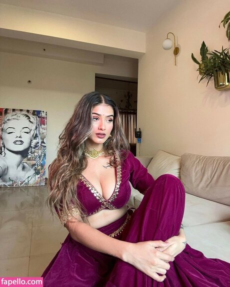 Shambhavi Singh pornstar hd pictures