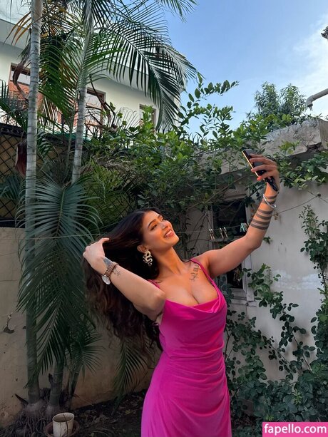 Shambhavi Singh model free galleries