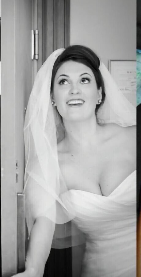 Kerry B nude pornstar photos