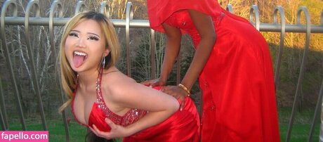 Miley Vang hot star gallery