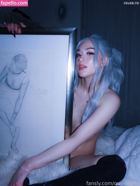 Queen Tofu model exclusive pics