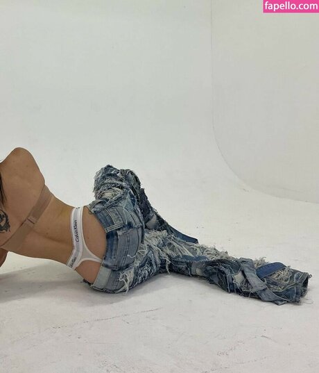 shirlizleee star exclusive picture