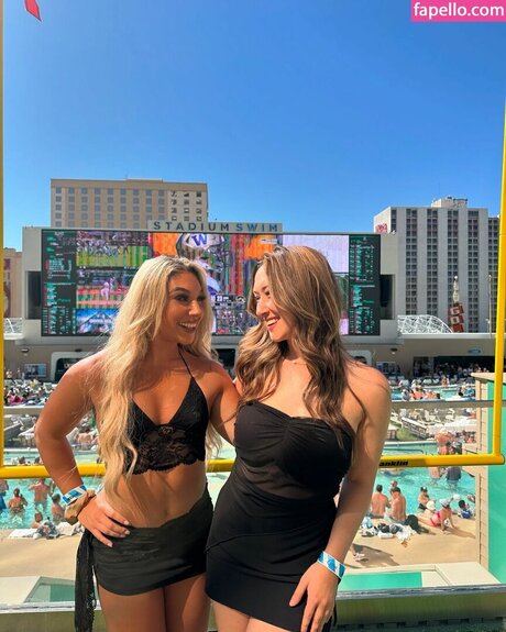 Thea Hail top pornstar pics