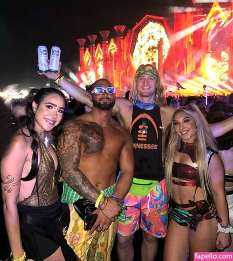 Thea Hail beautiful pornstar pic