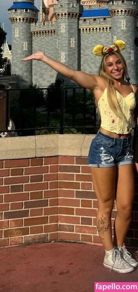 Thea Hail nice pornstar archive