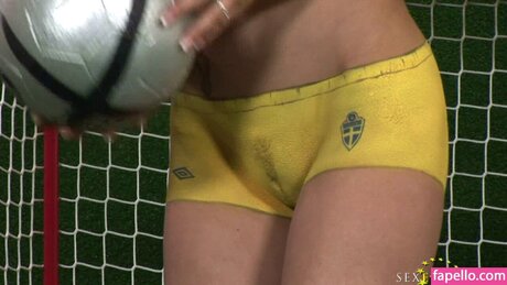 Caylian Curtis porn actress pics