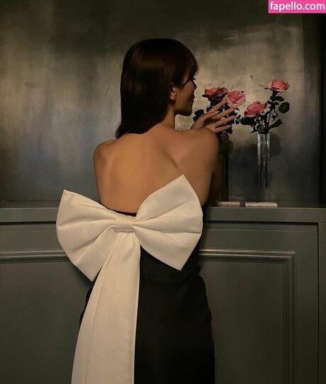 Caylee Cowan pornstar galleries