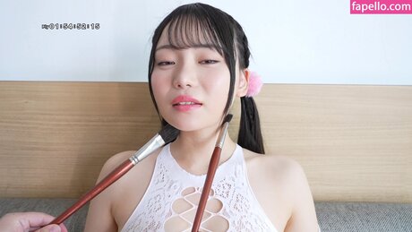 Yuna Shirahoshi_ hd actress picture