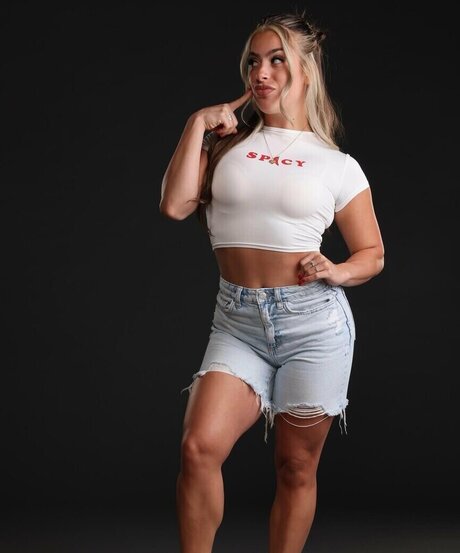 Sirena Linton hot actress galleries