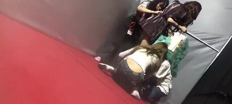 Nancy Momoland model erotic photo