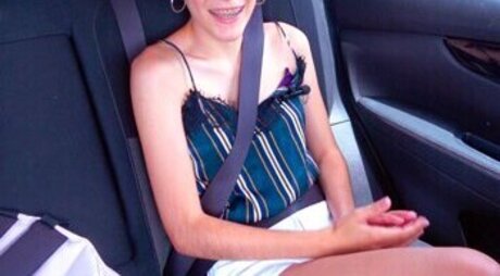 Loreto Smith exclusive star pics