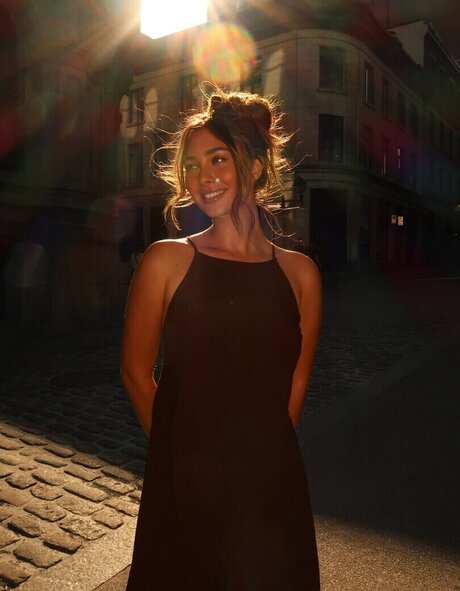 Taylor Morland model perfect archive