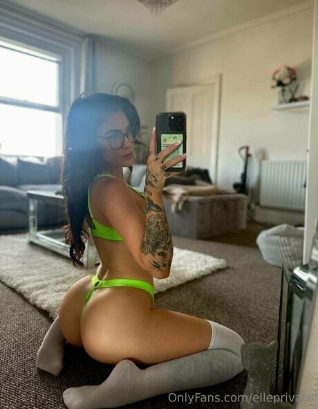 asian blonde onlyfans nice photo