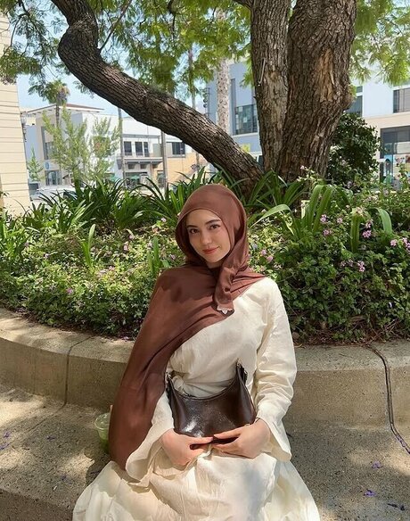 Sidsityttv star erotic pics