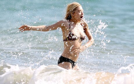 Olsen Twins nude actress archive