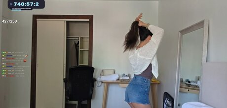 dalcompeach pornstar nude img