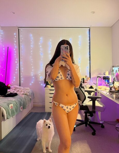 Hanavocado model high quality photos