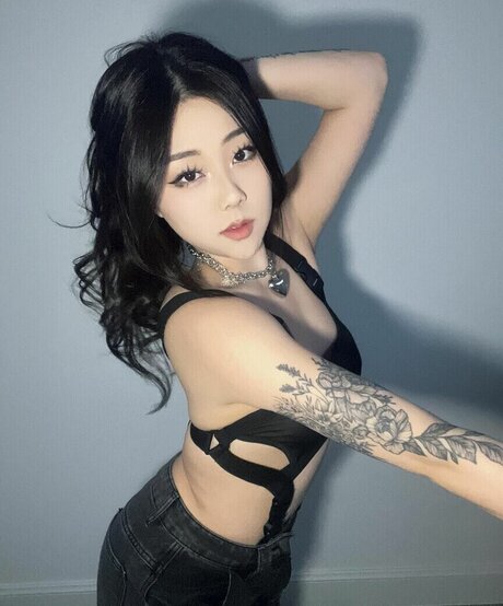 Hanavocado model sex images