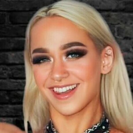 Ivy Malibu model high quality photo