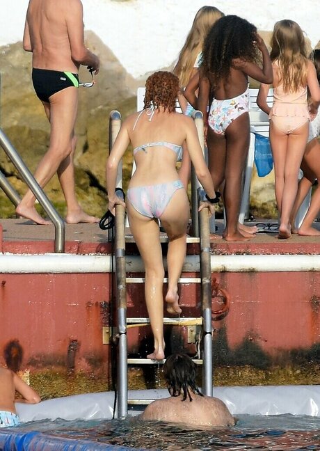 trans onlyfans hot naked photo