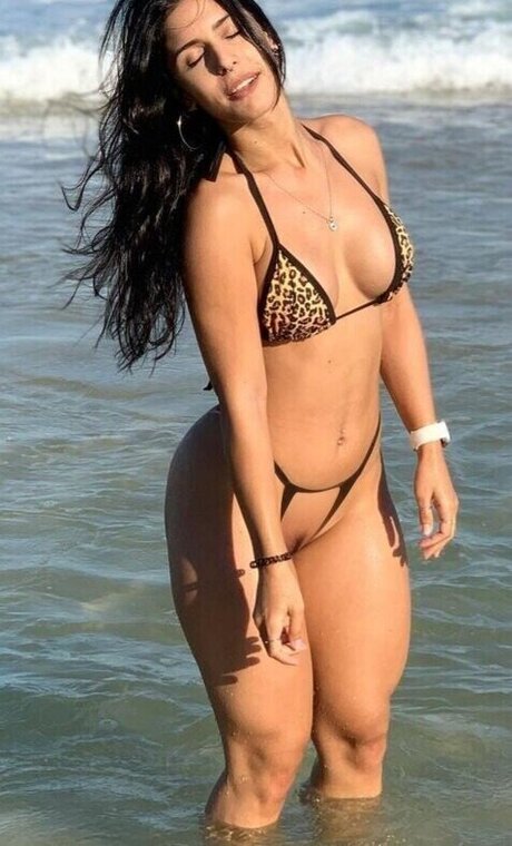 Lara Camilo model nudes photos