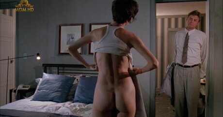Sean Young free model photo
