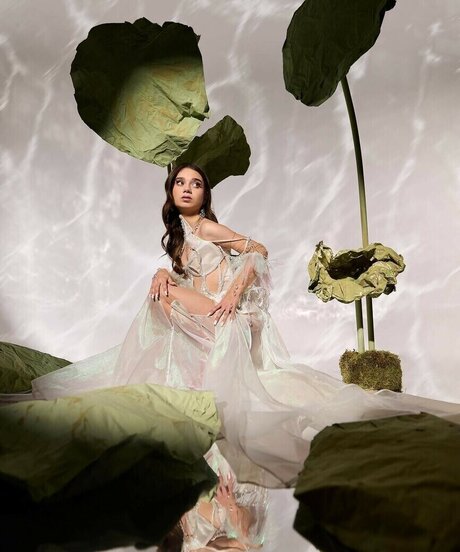 Leytink nice actress image