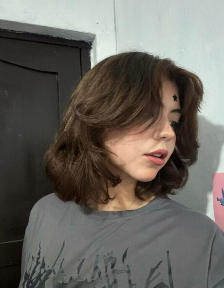 Vaniasse sexy star photos