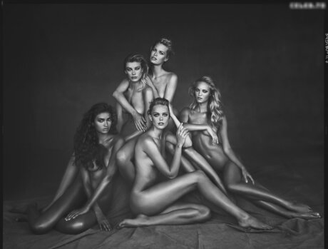 Frida Gustavsson hot actress photo