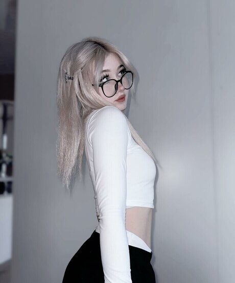 su ga r ik art star galleries