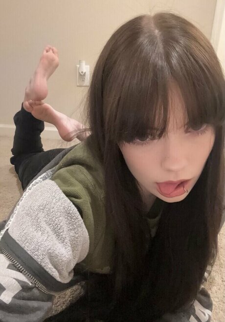 isizzly model xxx galleries