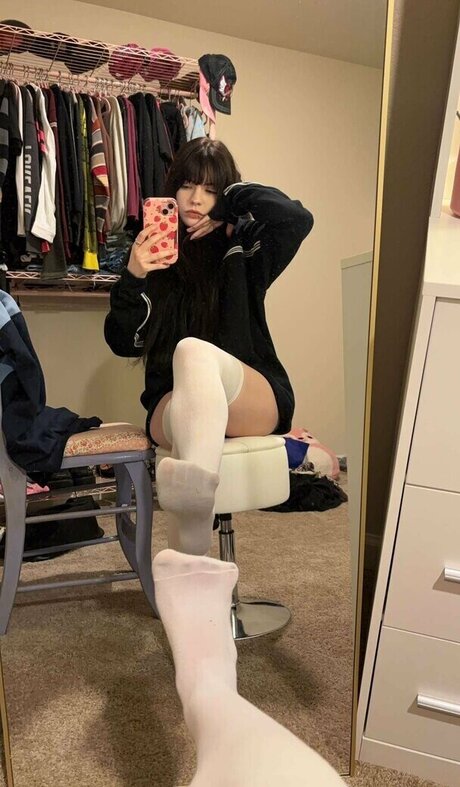 isizzly sexy pornstar pics