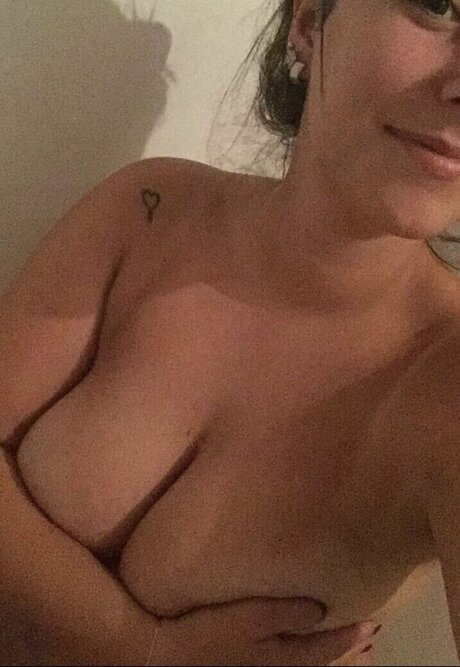 Mia Milkers sexy star img