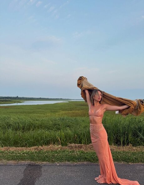 izzipoopi star adult picture