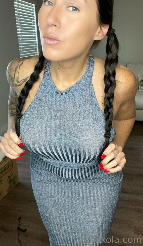 lolanikolavip erotic star picture