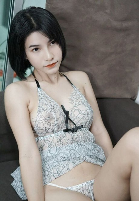 tonaor r model sex img