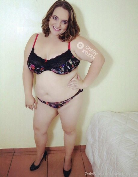 thechellykox model sexy img