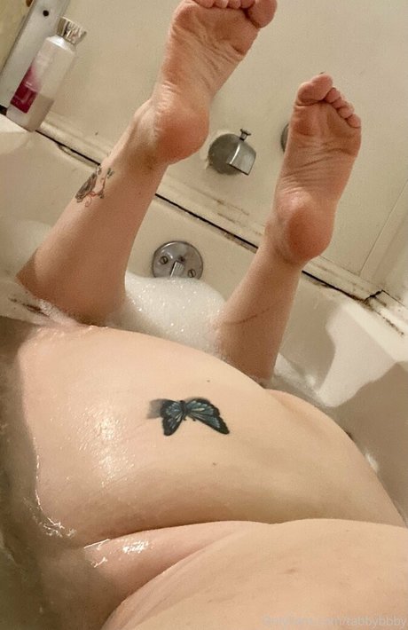 tabbybbby star naked gallery