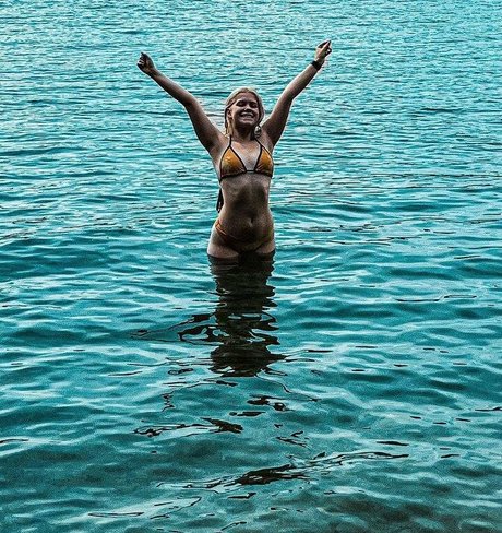 Michaela Osoro adult model galleries