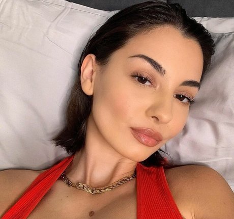 Adelaide T star hd galleries