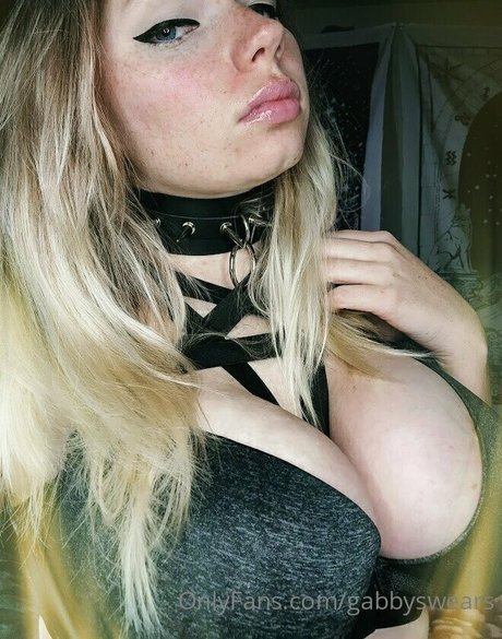 GabbySwears nudes star pics